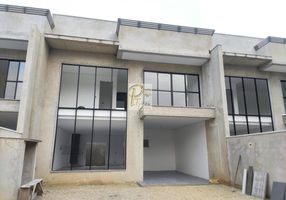 Sobrado com 3 Quartos à venda, 227m²