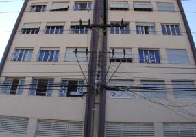 Apartamento com 3 Quartos para alugar, 183m²