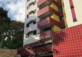 Apartamento com 2 Quartos à venda, 72m²