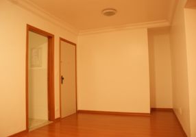 Apartamento com 2 Quartos à venda, 64m²