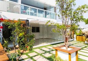 Apartamento com 2 Quartos à venda, 182m²