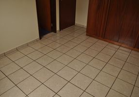 Apartamento com 2 Quartos para alugar, 65m²