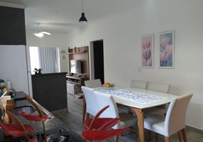 Apartamento com 2 Quartos à venda, 83m²