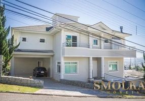 Casa de Condomínio com 5 Quartos para alugar, 1100m²
