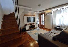Apartamento com 2 Quartos à venda, 83m²