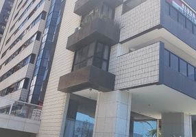 Apartamento com 1 Quarto à venda, 377m²