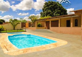Chácara com 5 Quartos à venda, 3038m²
