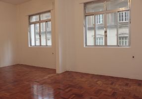 Apartamento com 3 Quartos para alugar, 183m²
