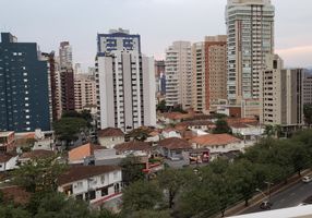 Apartamento com 1 Quarto para alugar, 60m²