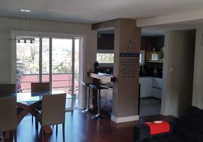 Sobrado com 3 Quartos à venda, 160m²