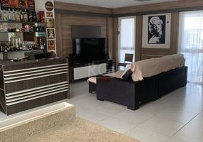 Casa com 3 Quartos à venda, 169m²