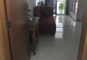 Apartamento com 2 Quartos à venda, 119m²