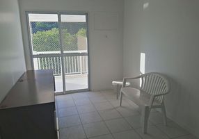 Apartamento com 3 Quartos à venda, 73m²