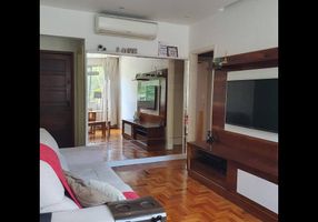 Apartamento com 2 Quartos à venda, 70m²