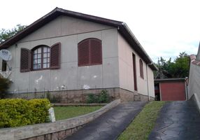Casa com 2 Quartos à venda, 84m²