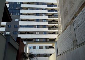 Apartamento com 2 Quartos para alugar, 83m²
