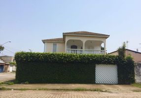 Sobrado com 3 Quartos à venda, 190m²