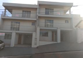 Sobrado com 2 Quartos à venda, 192m²