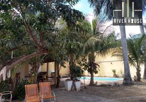 Casa com 5 Quartos para alugar, 450m²