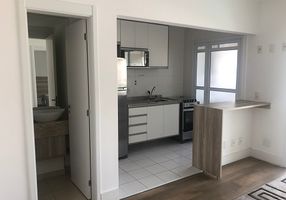 Apartamento com 1 Quarto para alugar, 47m²