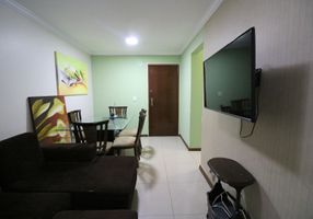 Apartamento com 3 Quartos para alugar, 72m²