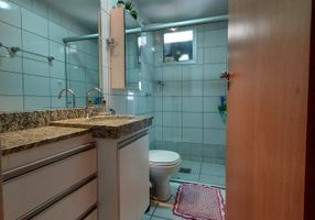 Apartamento com 3 Quartos à venda, 76m²