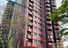 Apartamento com 4 Quartos à venda, 226m²