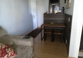 Apartamento com 3 Quartos à venda, 60m²