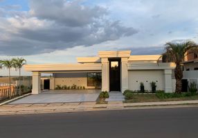 Casa de Condomínio com 5 Quartos à venda, 1244m²