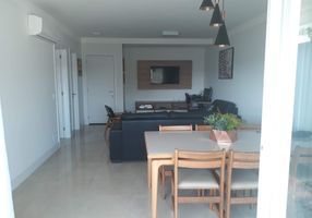Apartamento com 3 Quartos à venda, 127m²