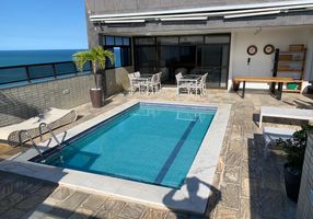 Cobertura com 4 Quartos à venda, 688m²