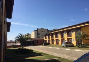 Casa de Condomínio com 2 Quartos à venda, 90m²
