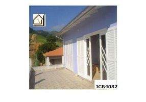 Casa com 3 Quartos à venda, 280m²