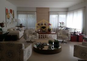 Casa de Condomínio com 5 Quartos à venda, 750m²