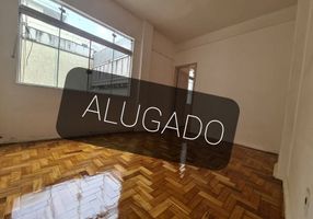 Apartamento com 1 Quarto para alugar, 45m²
