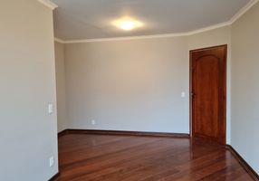 Apartamento com 3 Quartos para alugar, 98m²