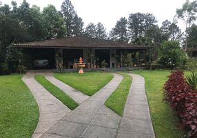 Fazenda/Sítio com 3 Quartos à venda, 10000m²