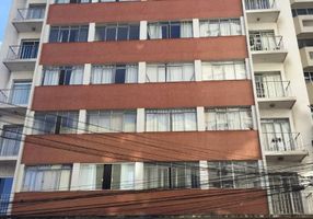 Apartamento com 4 Quartos à venda, 133m²