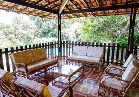 Fazenda/Sítio com 3 Quartos à venda, 10000m²