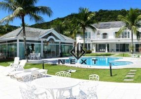 Casa de Condomínio com 5 Quartos para venda ou aluguel, 900m²