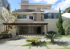 Casa com 4 Quartos à venda, 450m²