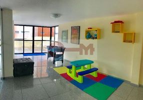 Apartamento com 3 Quartos à venda, 72m²