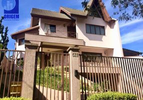 Sobrado com 3 Quartos à venda, 455m²