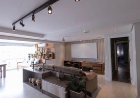Apartamento com 3 Quartos à venda, 204m²