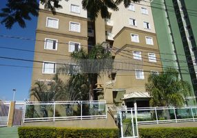 Apartamento com 2 Quartos para alugar, 54m²