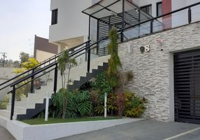 Apartamento com 2 Quartos à venda, 55m²