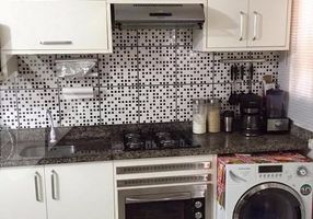 Apartamento com 2 Quartos à venda, 41m²