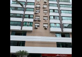 Apartamento com 2 Quartos à venda, 90m²