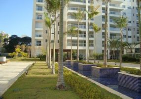 Apartamento com 4 Quartos à venda, 233m²