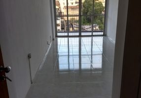 Apartamento com 1 Quarto para alugar, 60m²